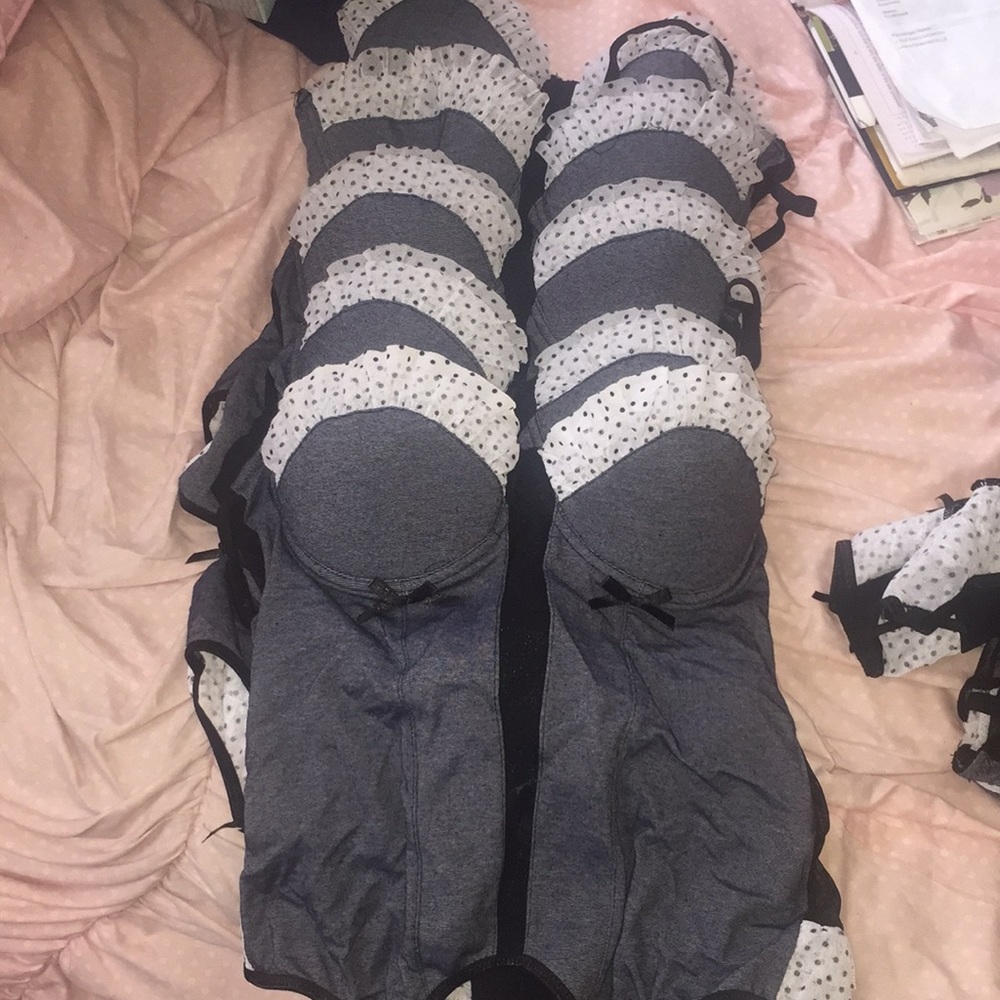 5 corsets - diff sizes- brand new - sexxxy !!😍